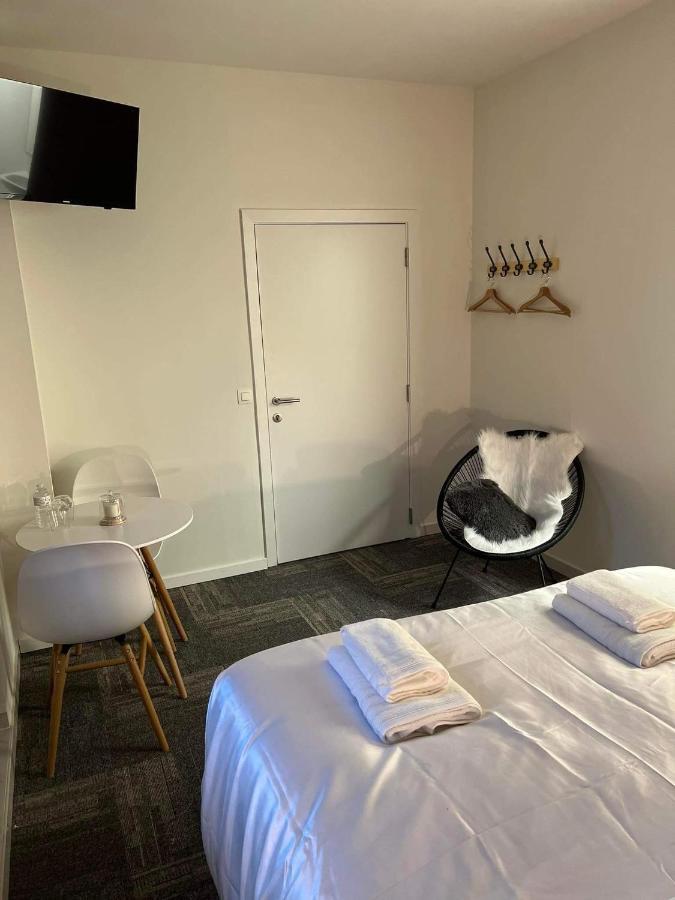 Mooie Kamer In Centrum Brugge Met Badkamer Luaran gambar
